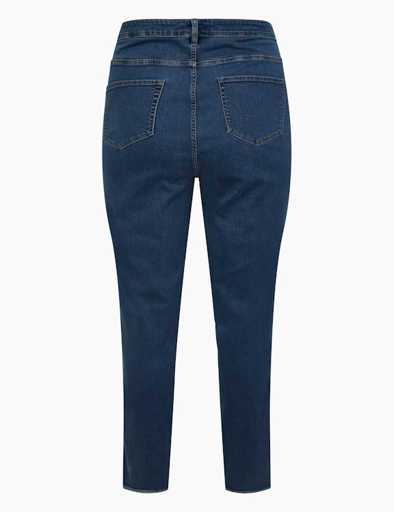 Thea Jeans mit Stickerei und Zierscheinchen | ADLER Mode Onlineshop